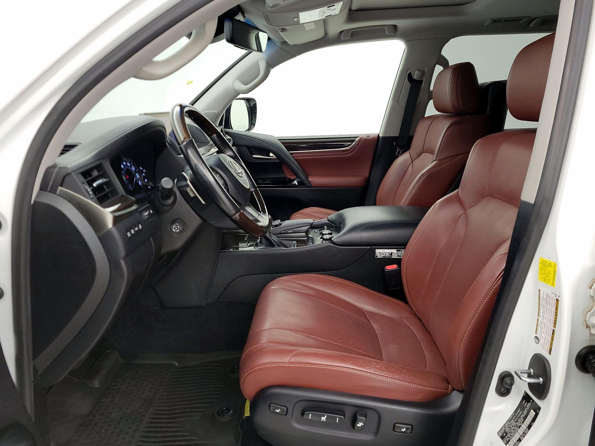 Thumbnail: 2018 Lexus LX - 11