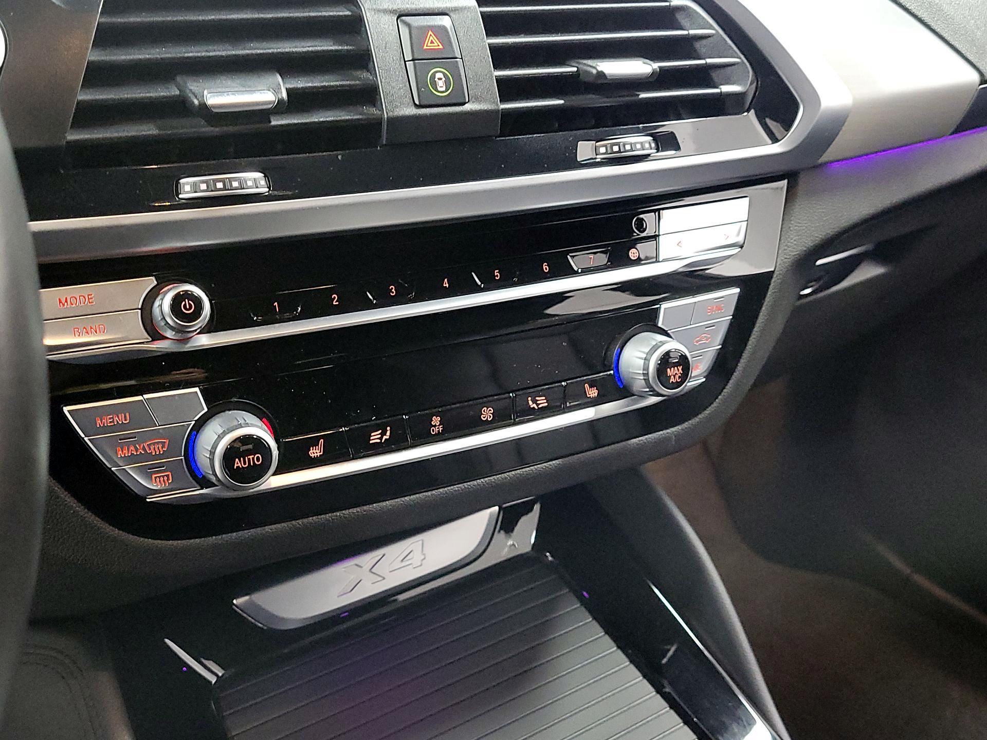 Thumbnail: 2020 BMW X4 - 16