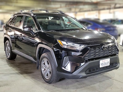 2022 Toyota RAV4 XLE -
                Burbank, CA