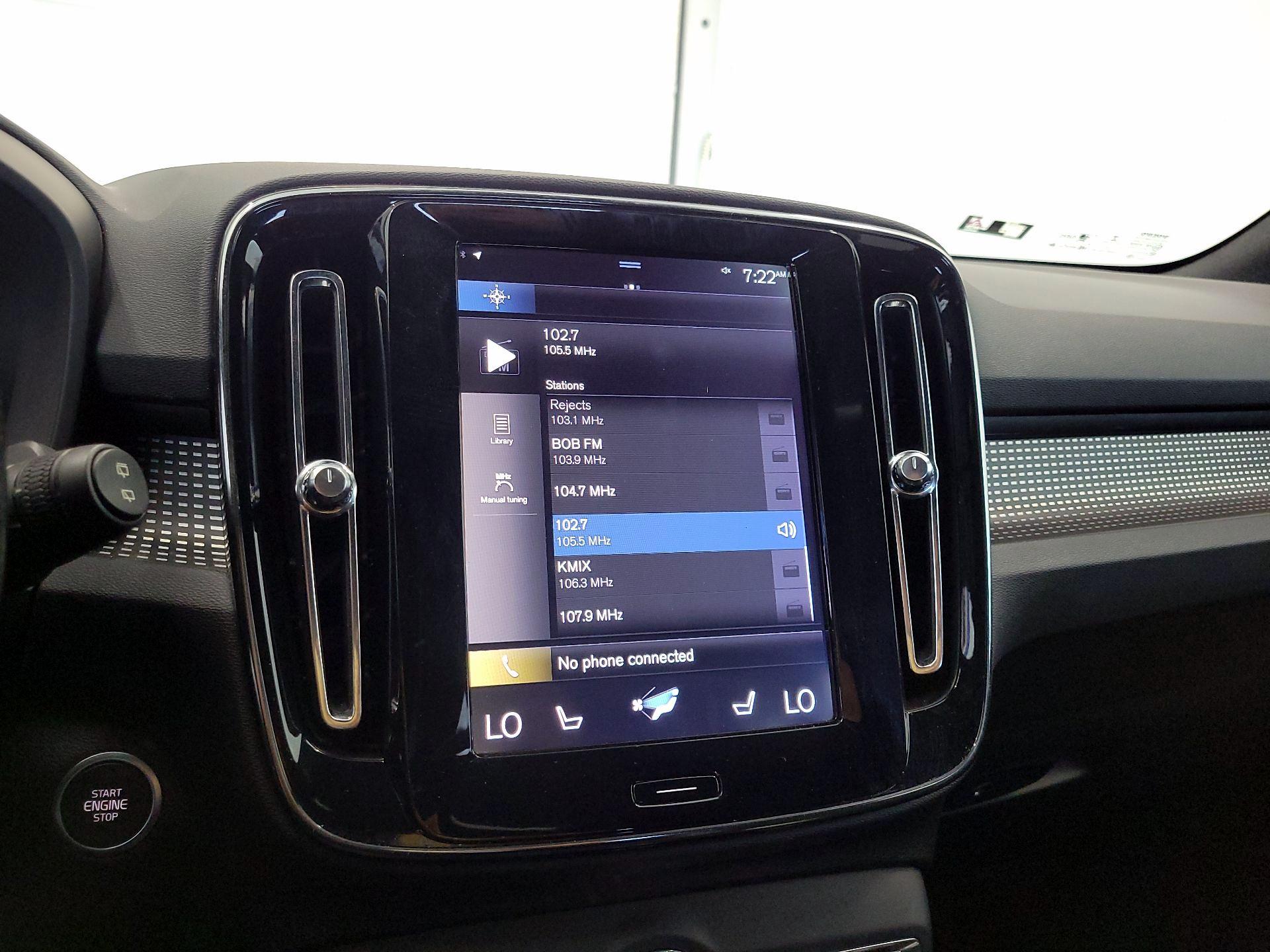 Thumbnail: 2019 Volvo XC40 - 15