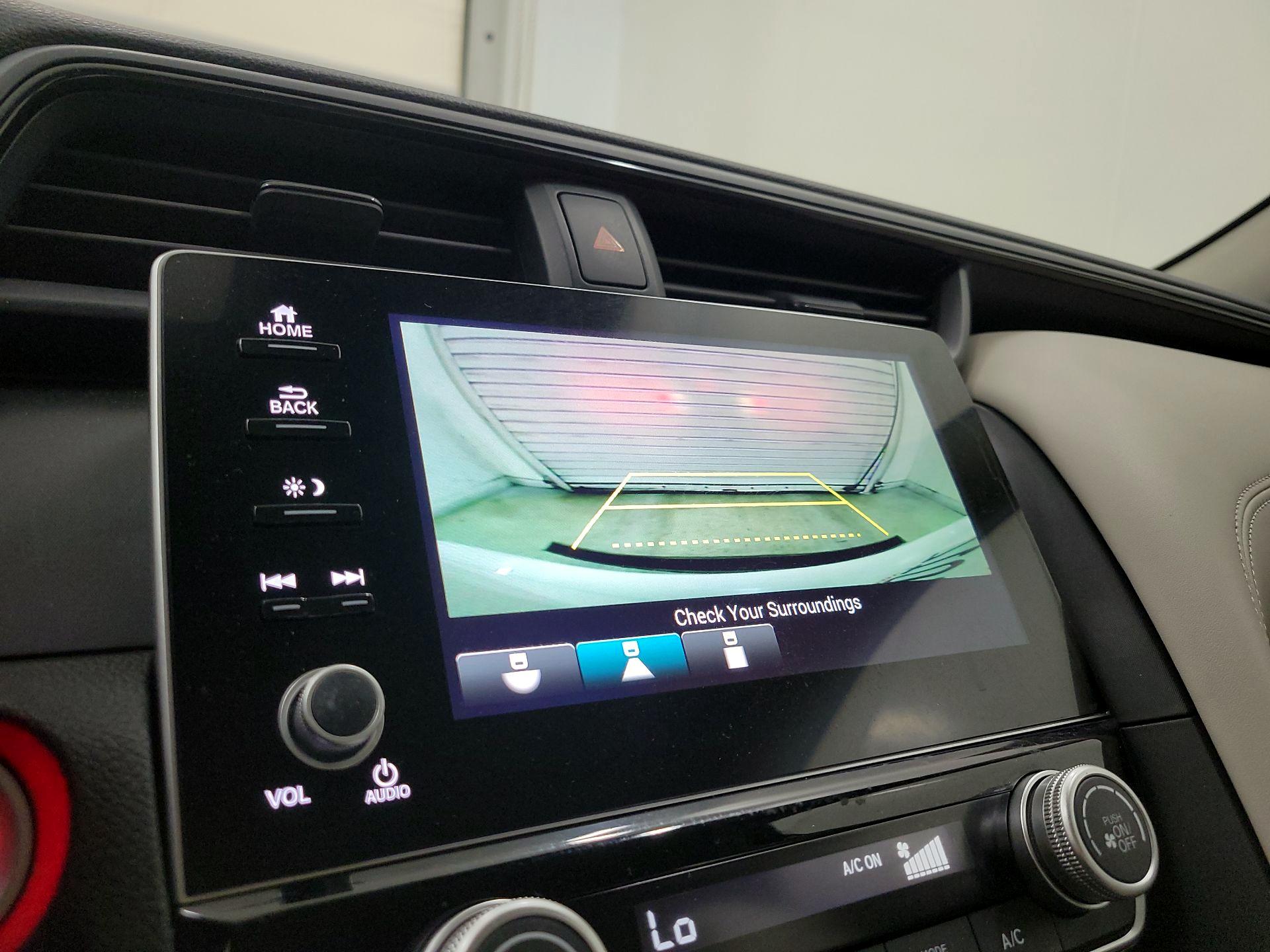 Thumbnail: 2019 Honda Insight - 14