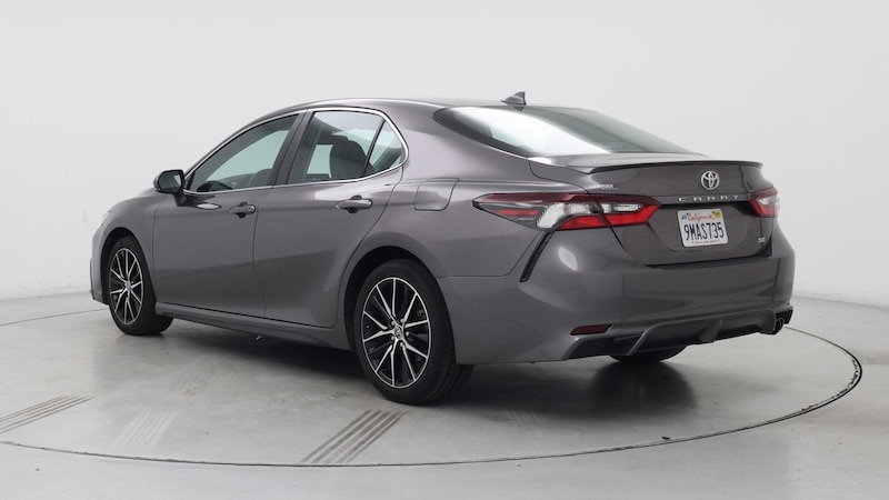 2022 Toyota Camry SE 2