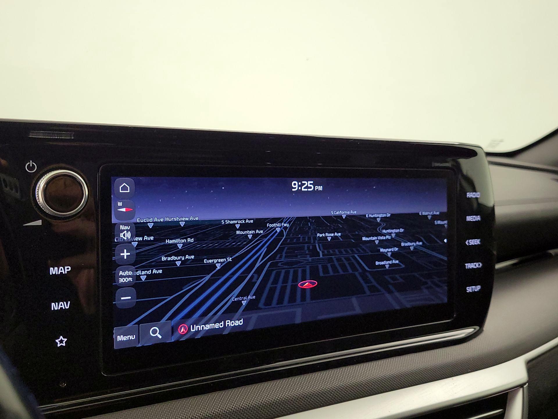 Thumbnail: 2022 Kia K5 - 14