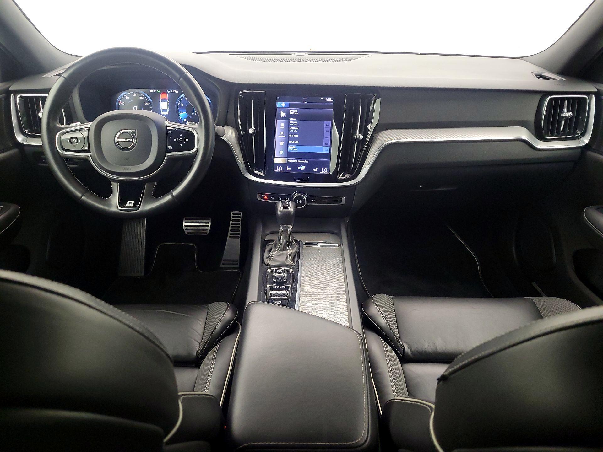 Thumbnail: 2019 Volvo S60 - 9