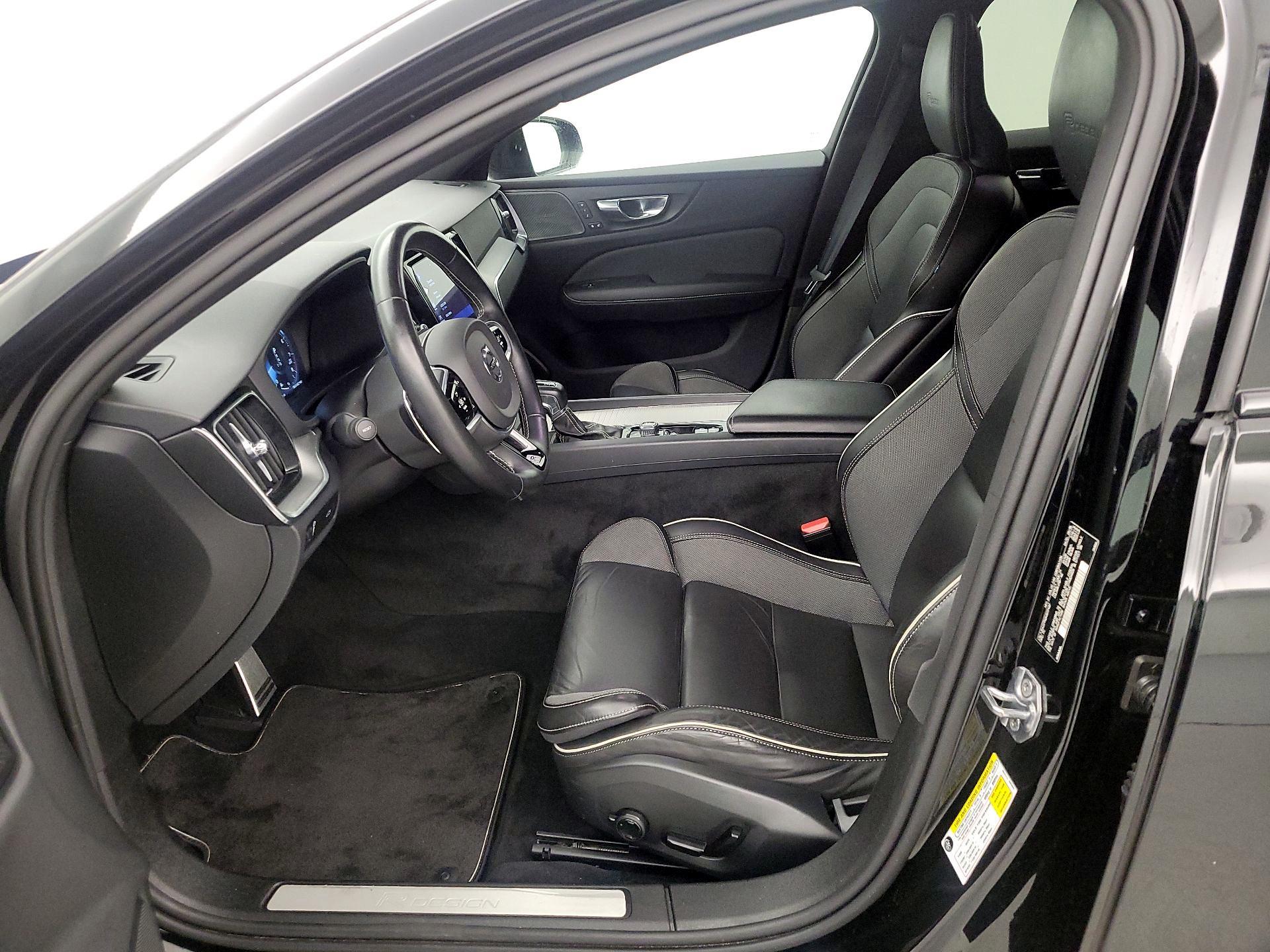 Thumbnail: 2019 Volvo S60 - 11