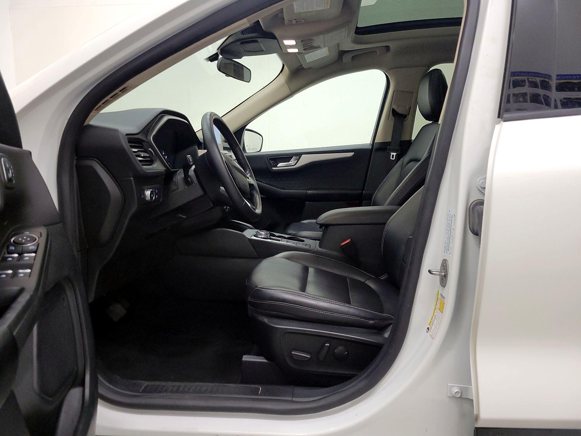 Thumbnail: 2020 Ford Escape - 11