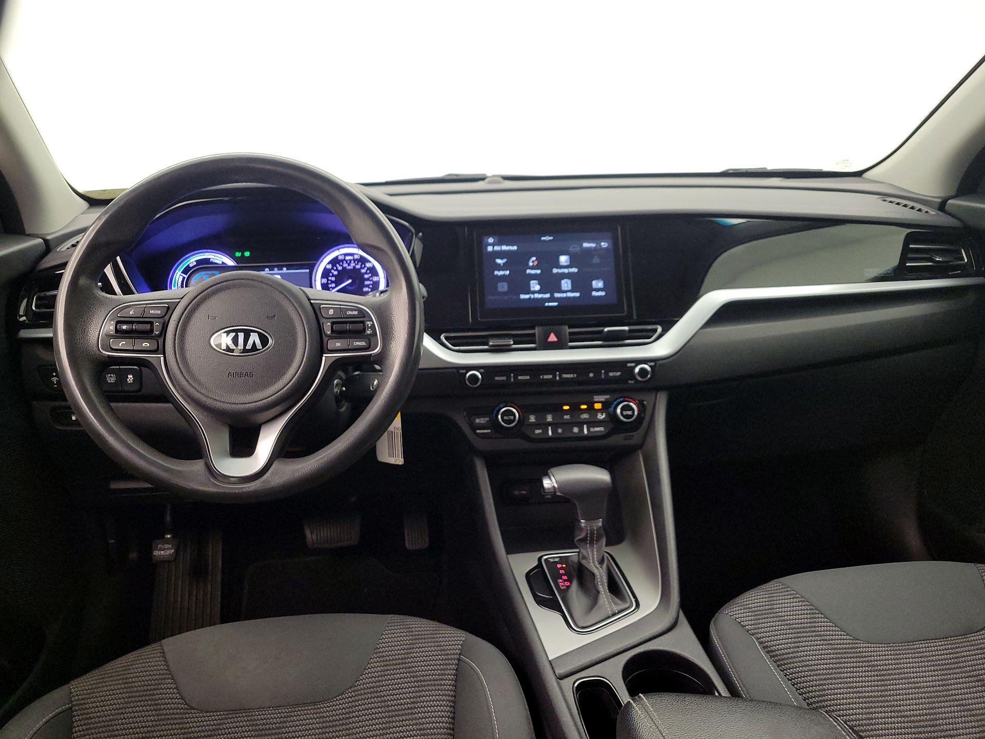 Thumbnail: 2020 Kia Niro - 9