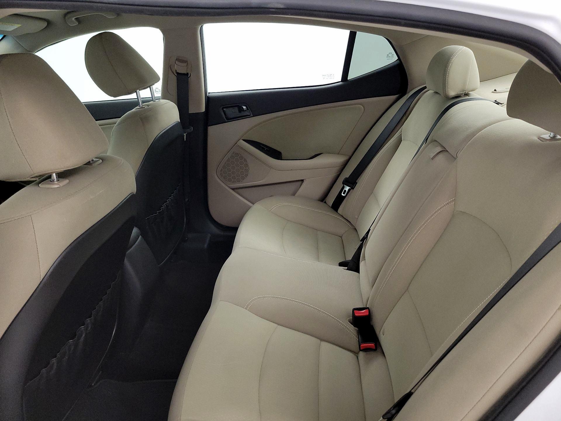 Thumbnail: 2013 Kia Optima - 15