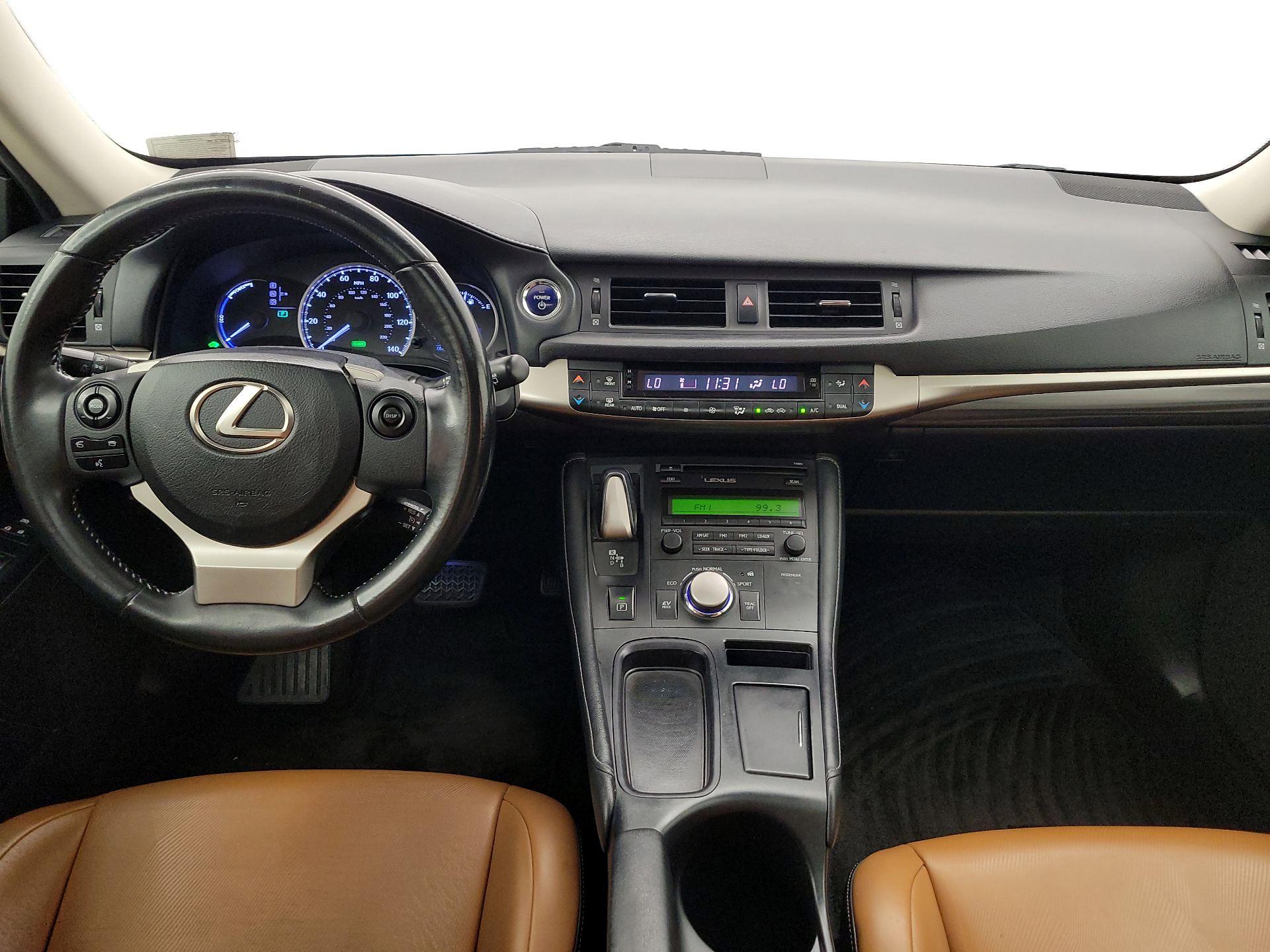 Thumbnail: 2015 Lexus CT - 9