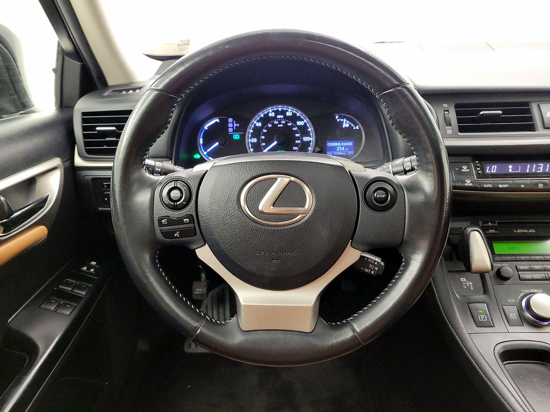 Thumbnail: 2015 Lexus CT - 10