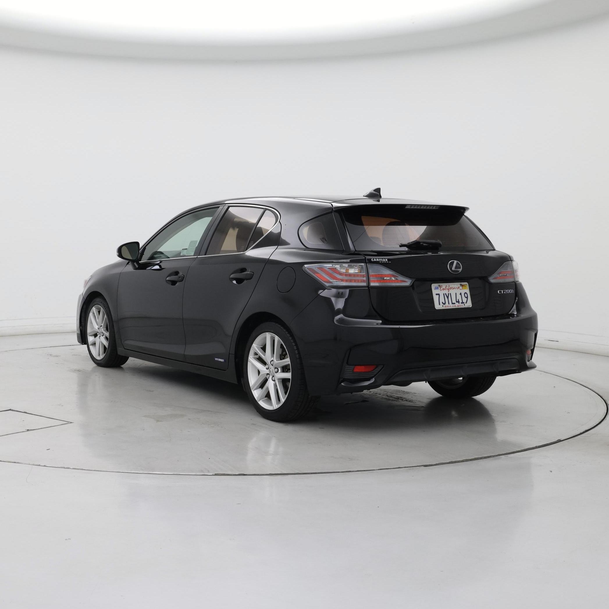 Thumbnail: 2015 Lexus CT - 2