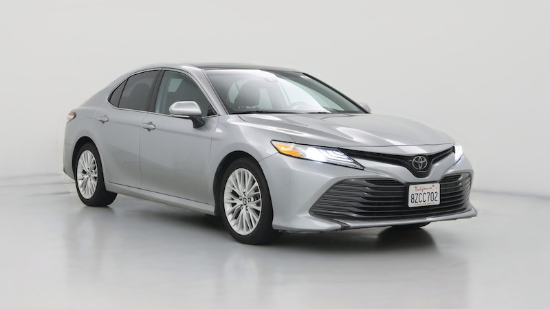 2020 Toyota Camry XLE Hero Image