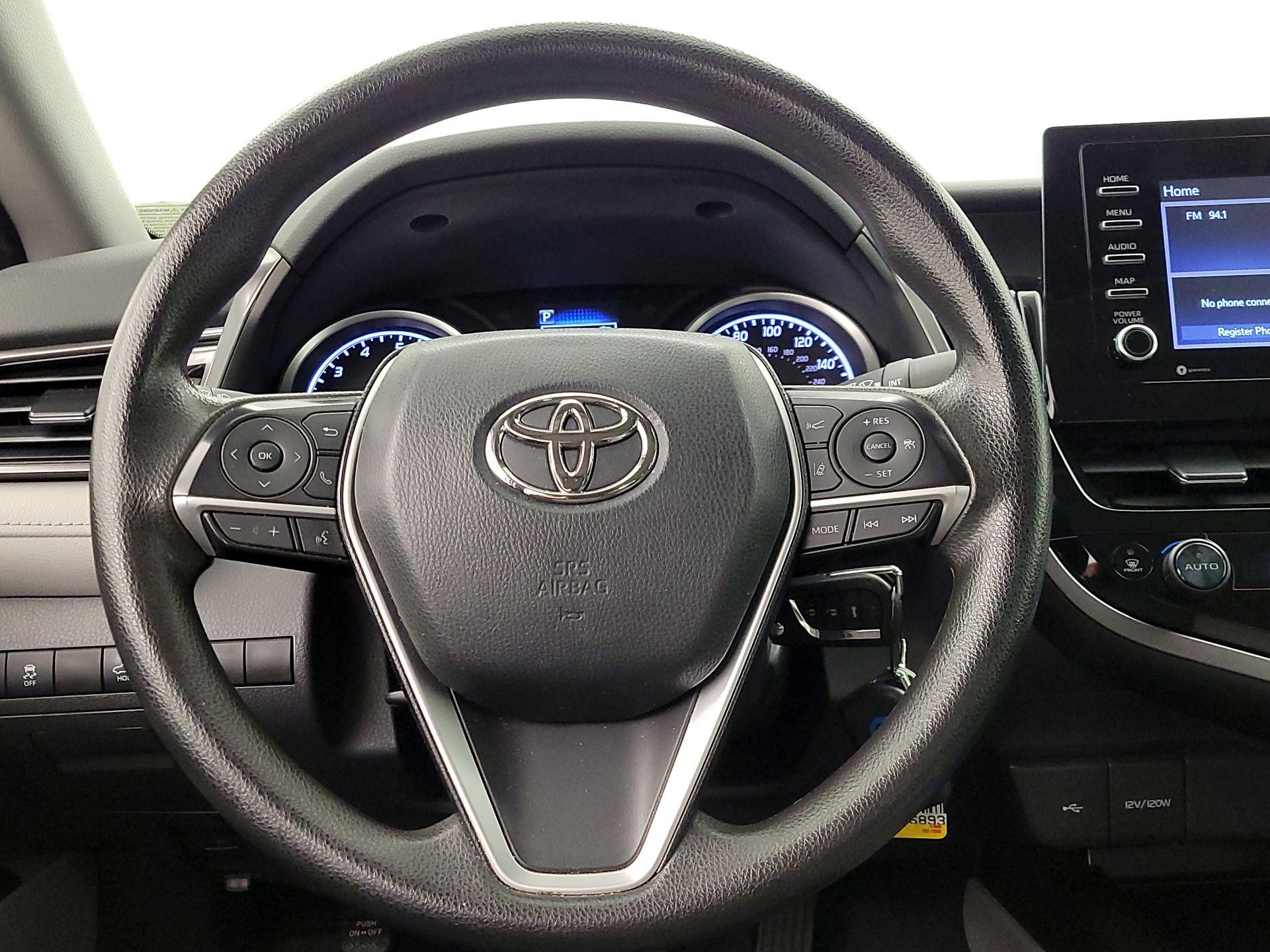 Thumbnail: 2022 Toyota Camry - 10