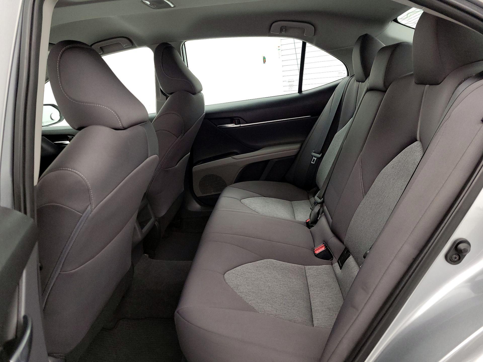 Thumbnail: 2022 Toyota Camry - 19