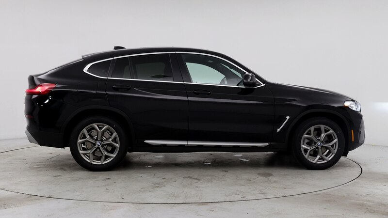 2022 BMW X4 xDrive30i 7