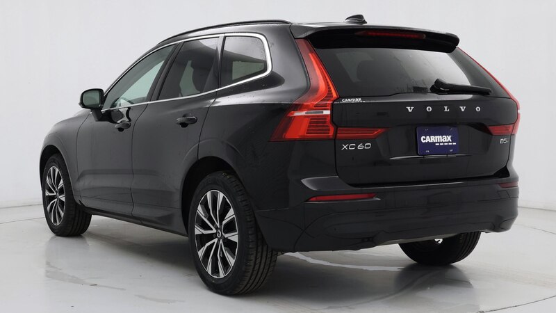 2023 Volvo XC60 B5 Core 2