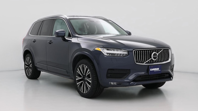 2022 Volvo XC90 T6 Momentum Hero Image