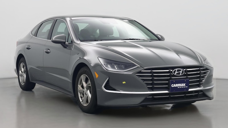 2022 Hyundai Sonata SE Hero Image