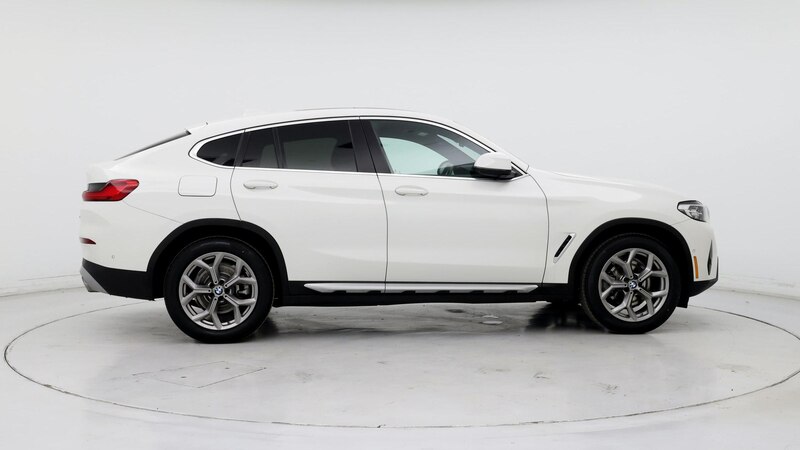 2022 BMW X4 xDrive30i 7