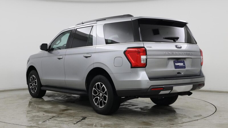 2022 Ford Expedition XLT 2