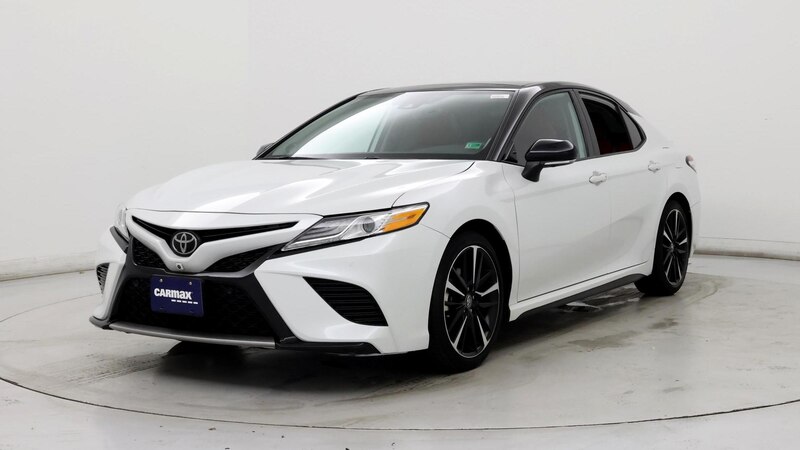 2020 Toyota Camry XSE 4