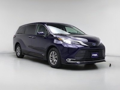 2021 Toyota Sienna XLE -
                Charlotte, NC