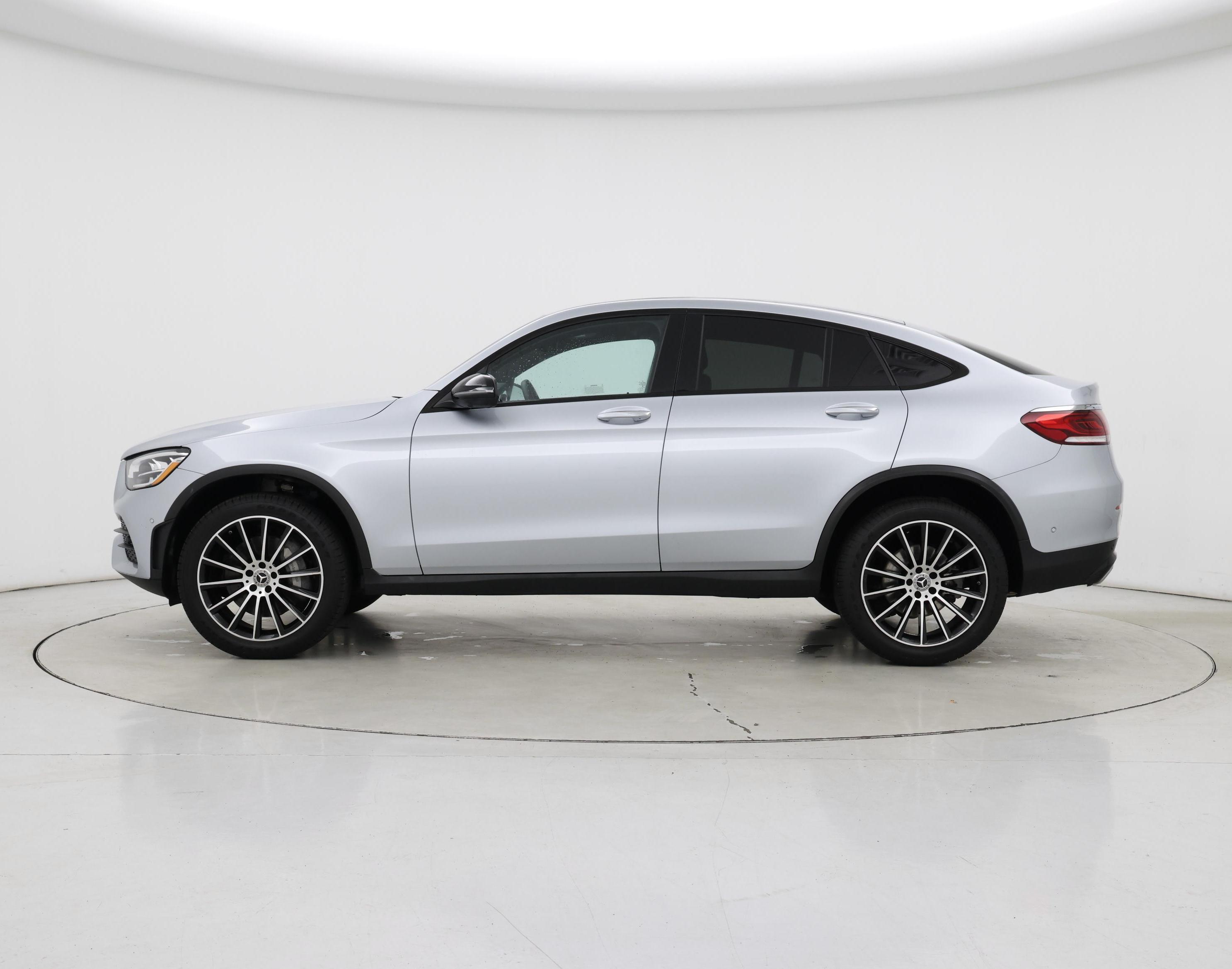 Thumbnail: 2022 Mercedes-Benz GLC - 3