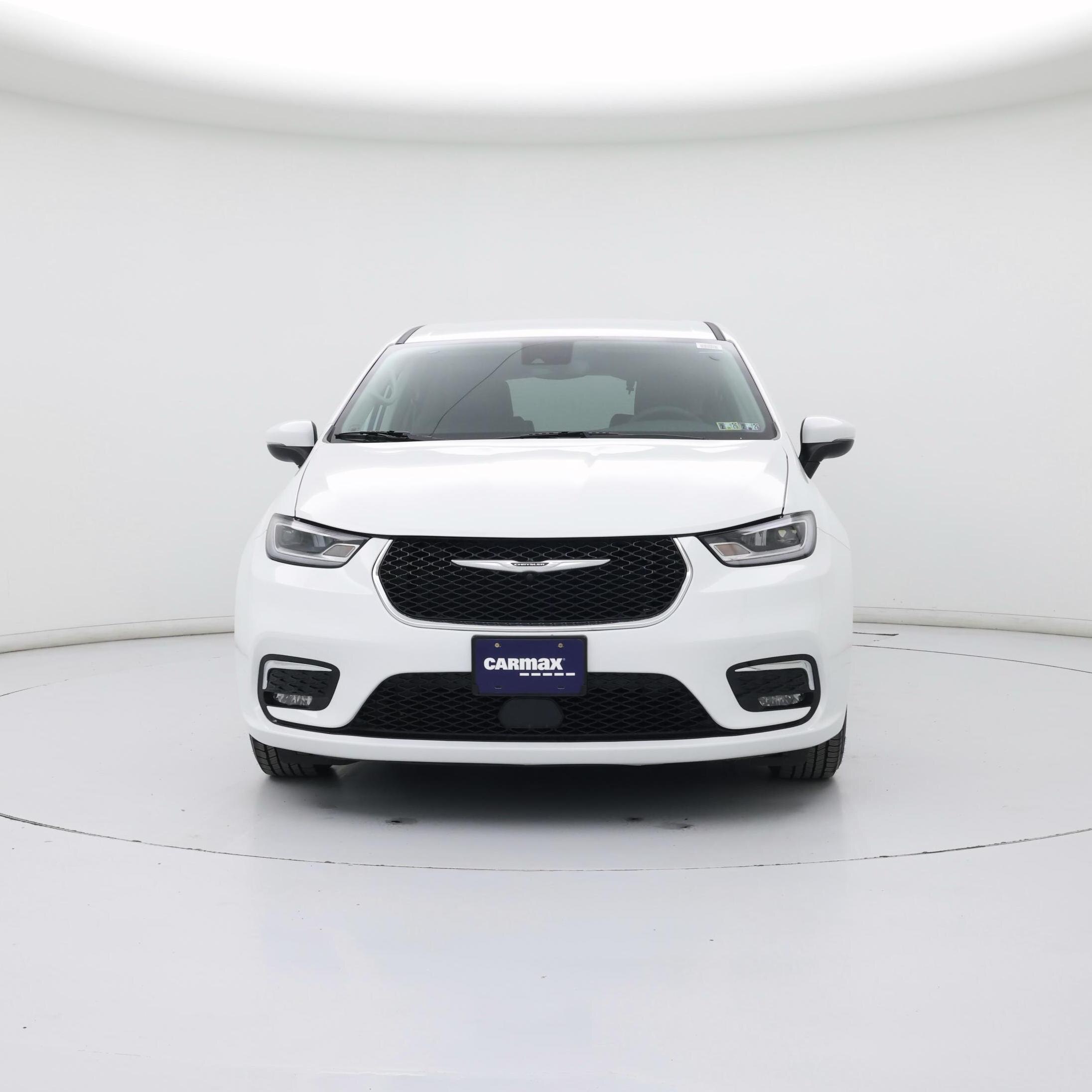 Thumbnail: 2023 Chrysler Pacifica - 5