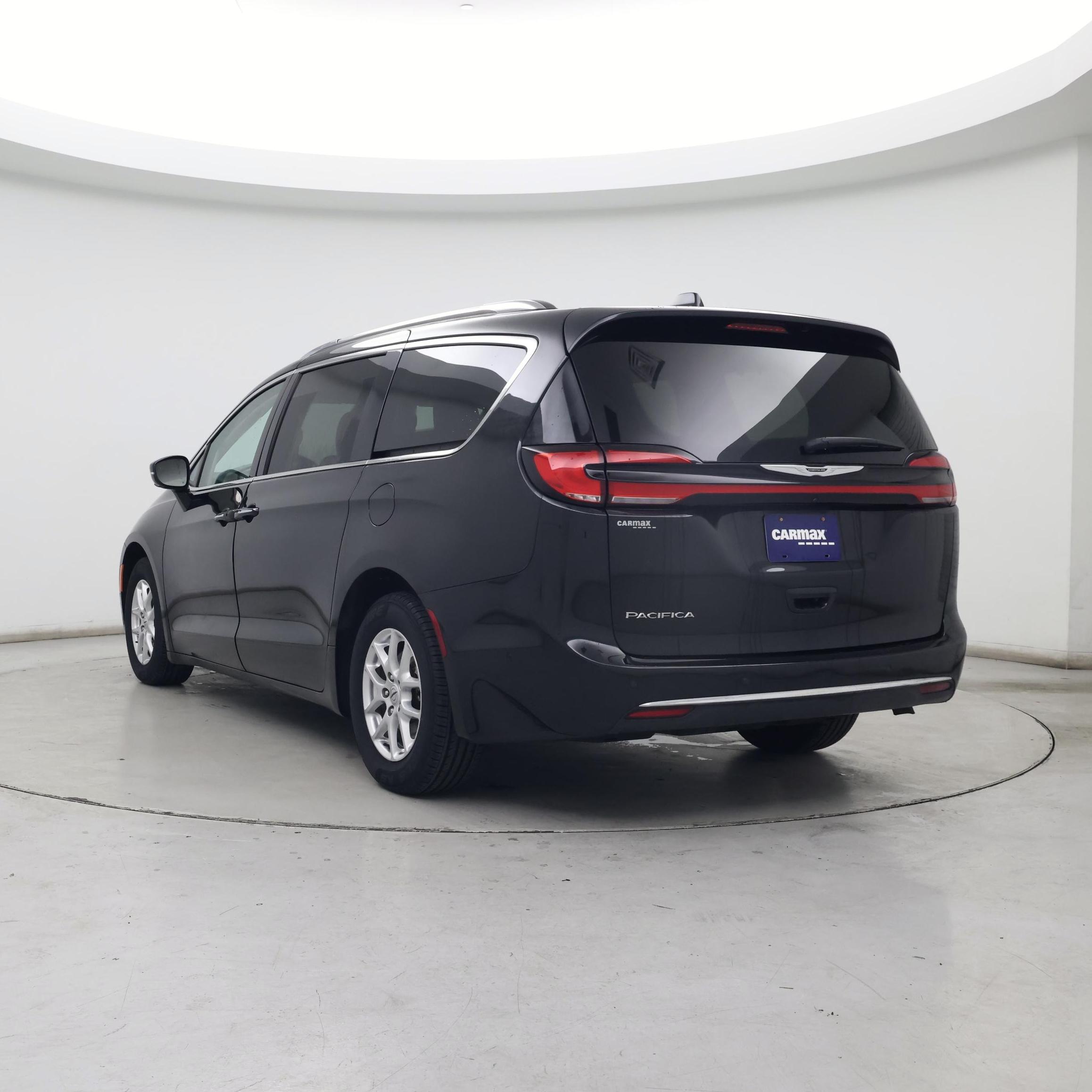 Thumbnail: 2021 Chrysler Pacifica - 2