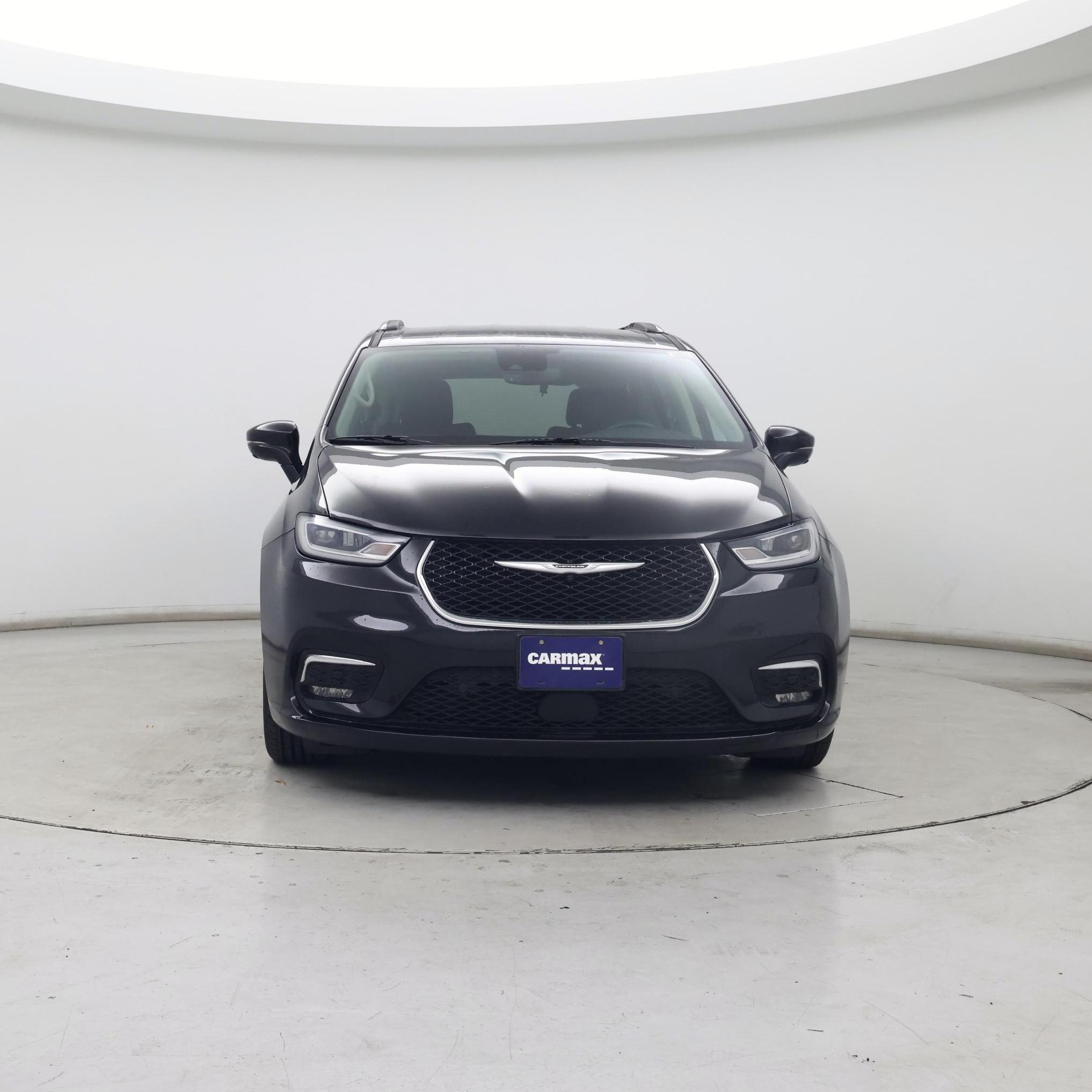 Thumbnail: 2021 Chrysler Pacifica - 5