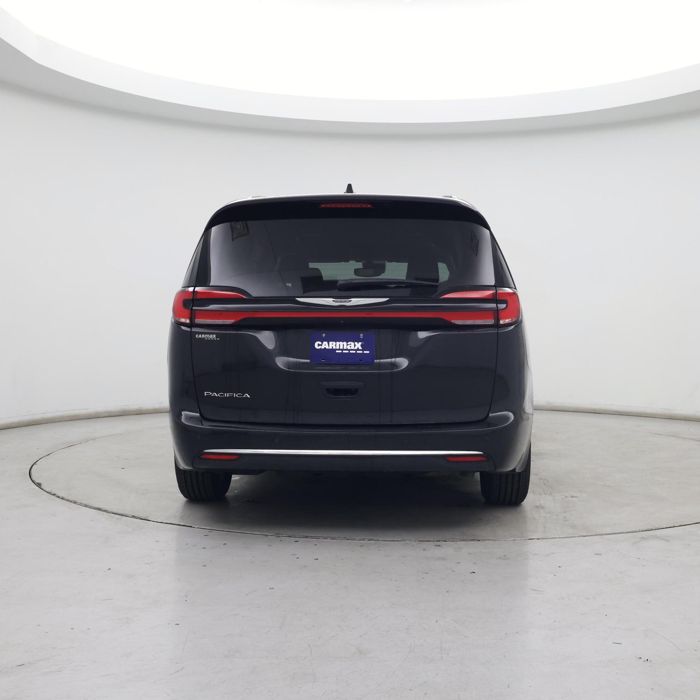 Thumbnail: 2021 Chrysler Pacifica - 6