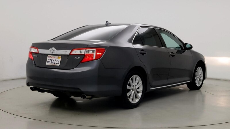 2013 Toyota Camry XLE 8