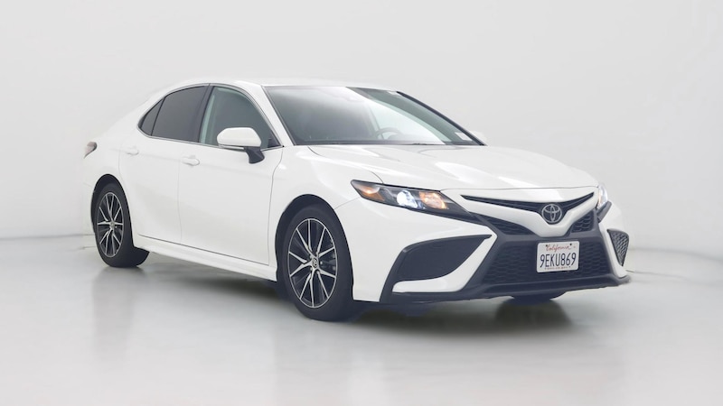 2023 Toyota Camry SE Hero Image