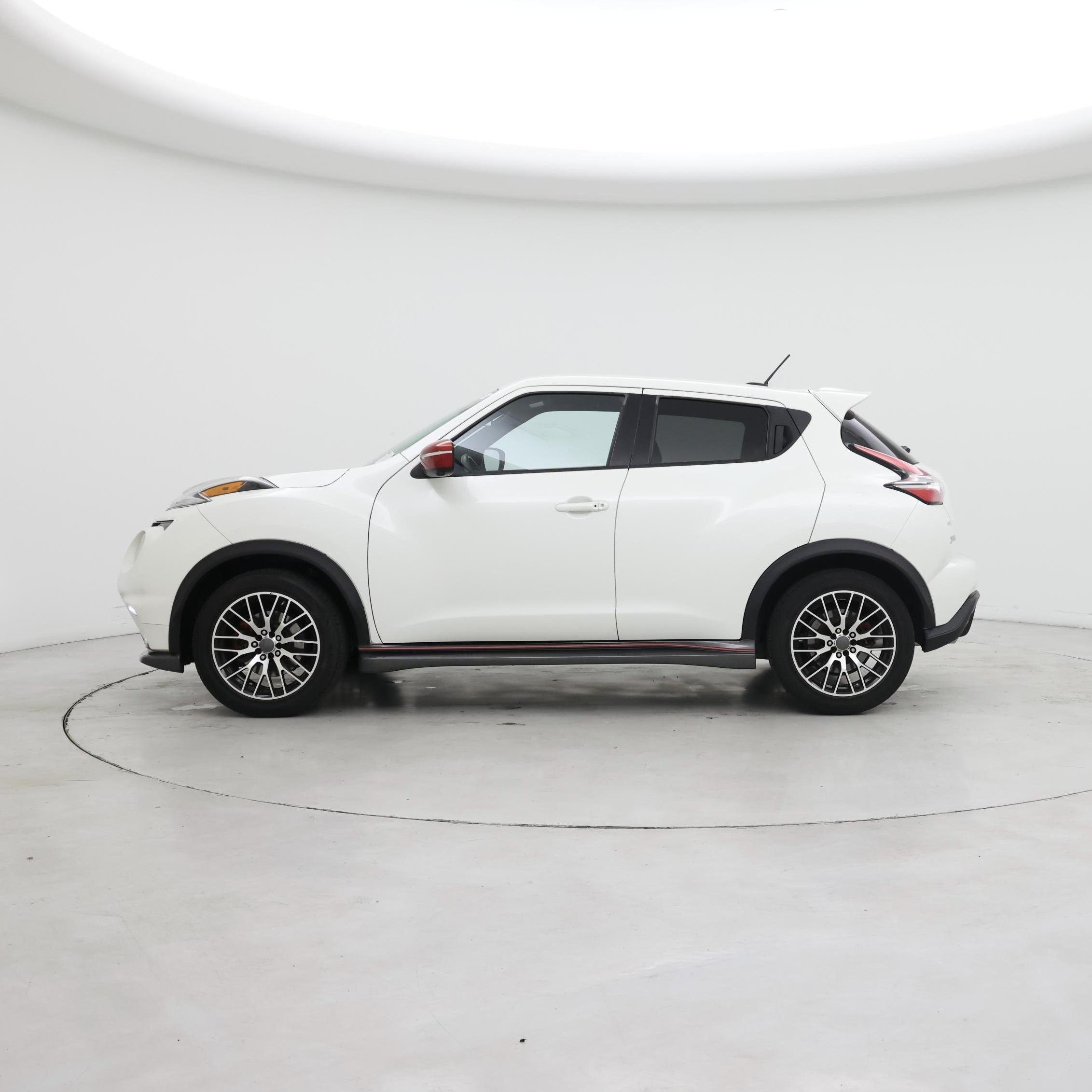 Thumbnail: 2015 Nissan Juke - 3