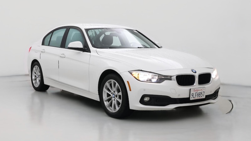 2016 BMW 3 Series 320i Hero Image