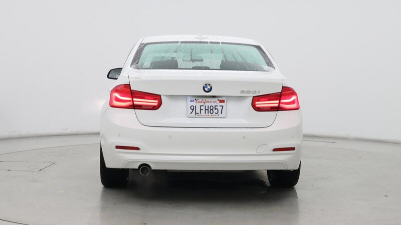 2016 BMW 3 Series 320i 6