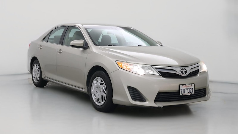 2014 Toyota Camry LE Hero Image