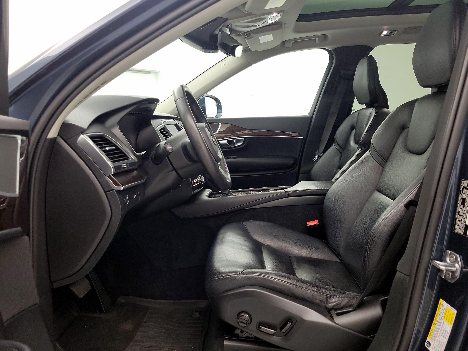 Thumbnail: 2019 Volvo XC90 - 11