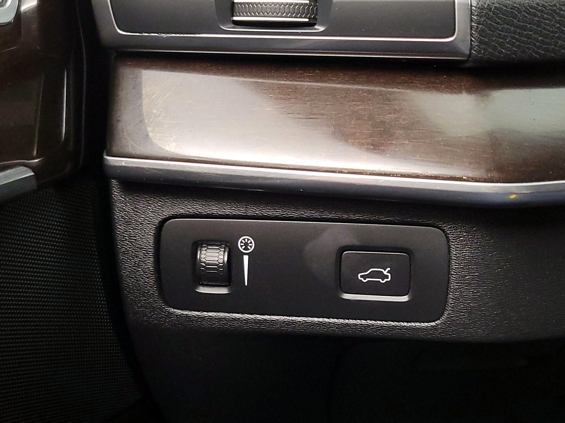 Thumbnail: 2019 Volvo XC90 - 13