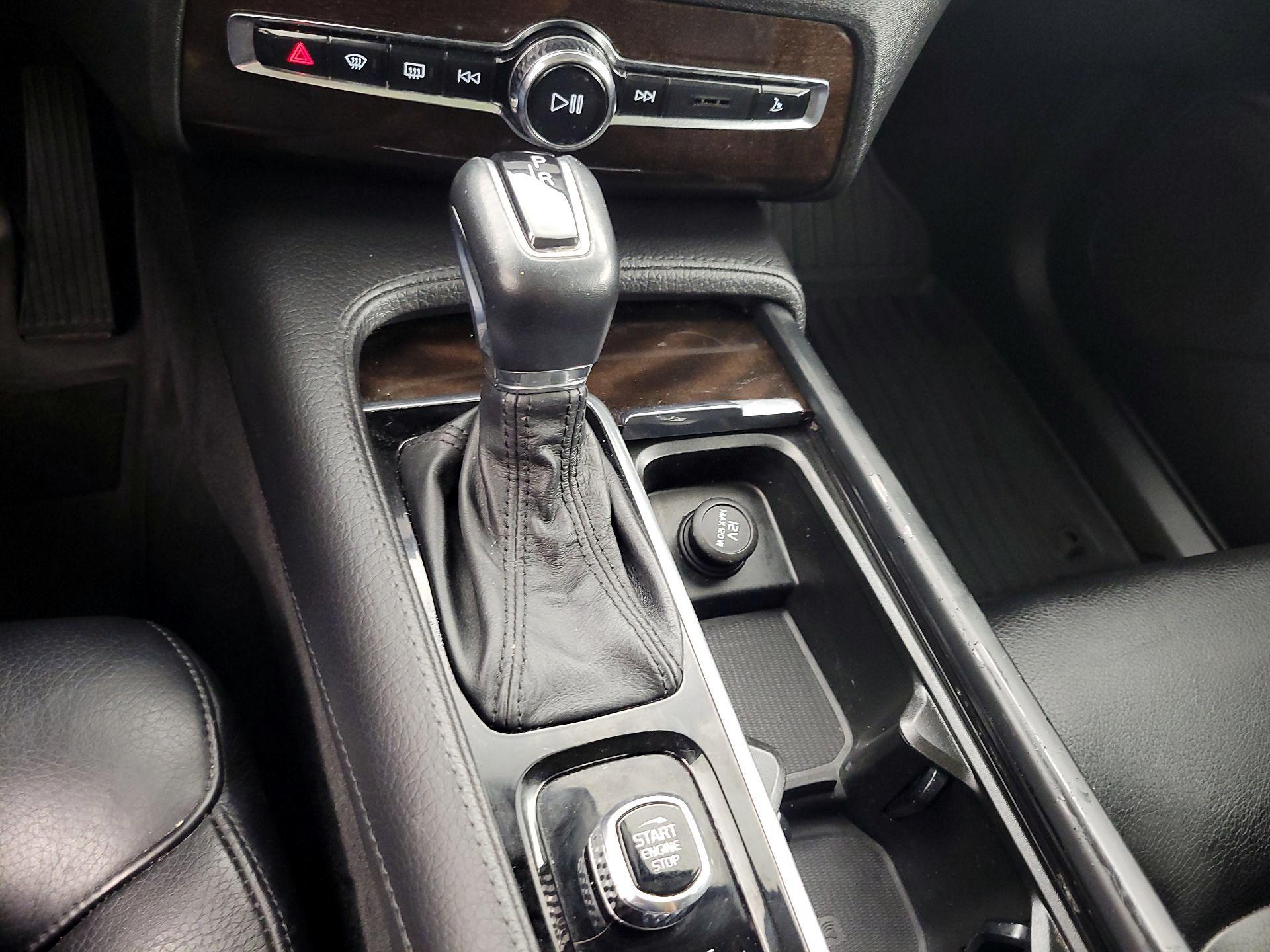 Thumbnail: 2019 Volvo XC90 - 18