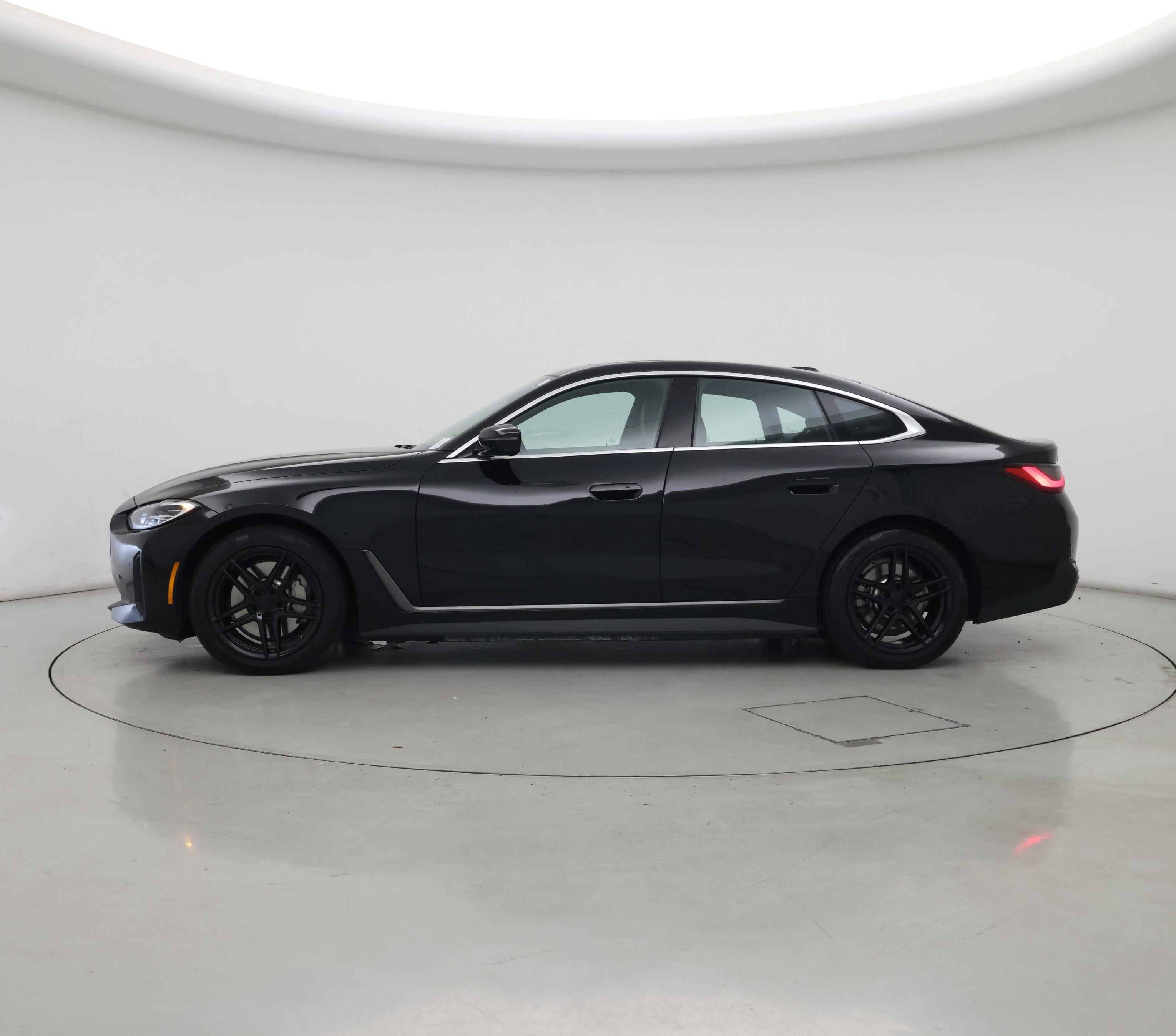 Thumbnail: 2024 BMW i4 - 3