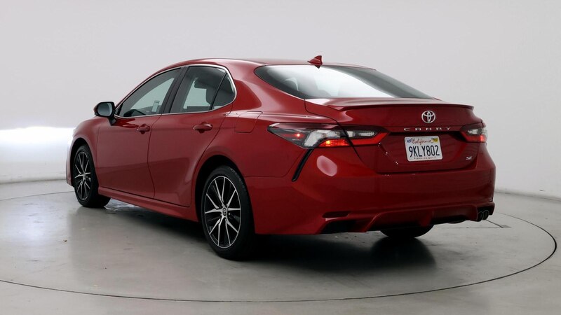 2024 Toyota Camry SE 2