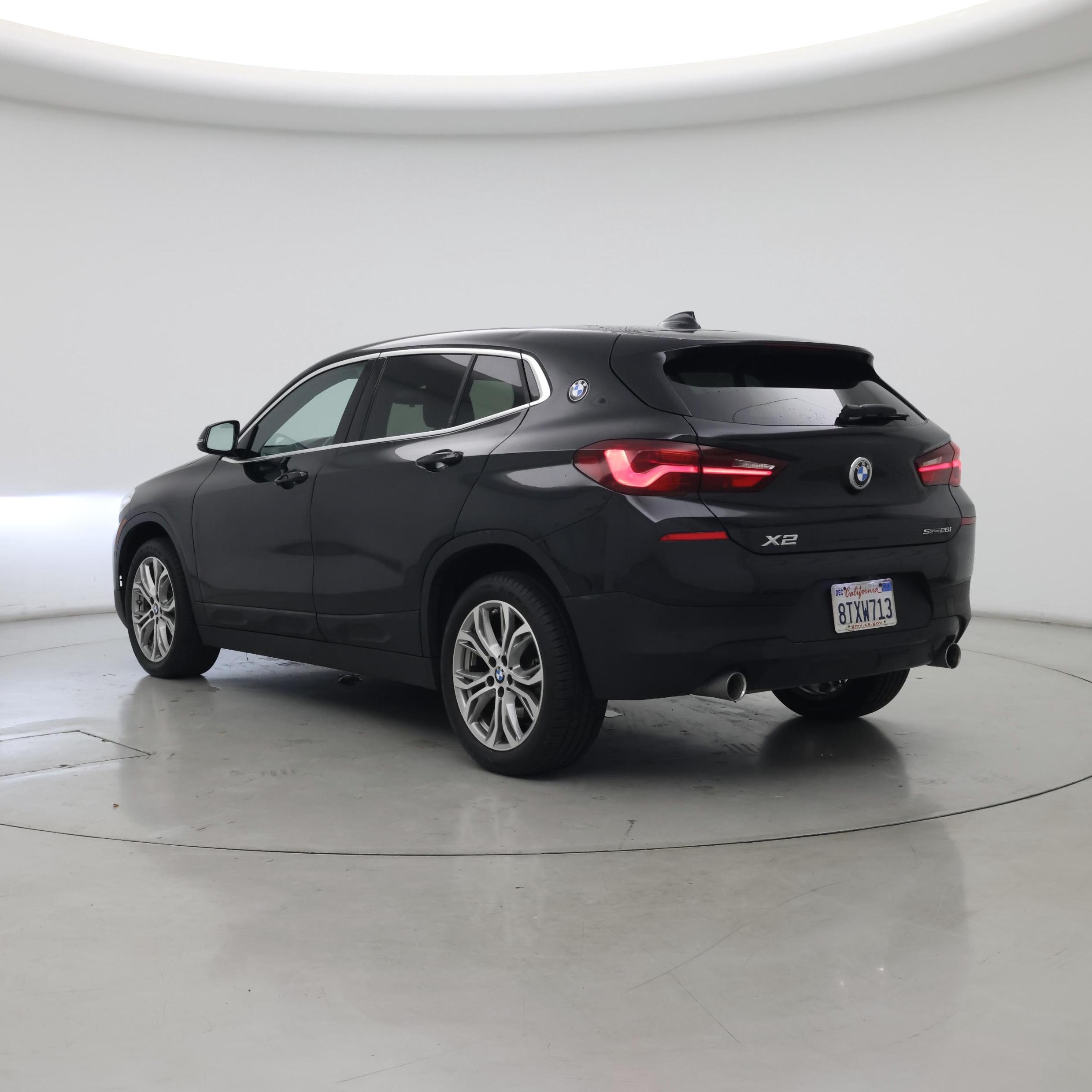Thumbnail: 2021 BMW X2 - 2
