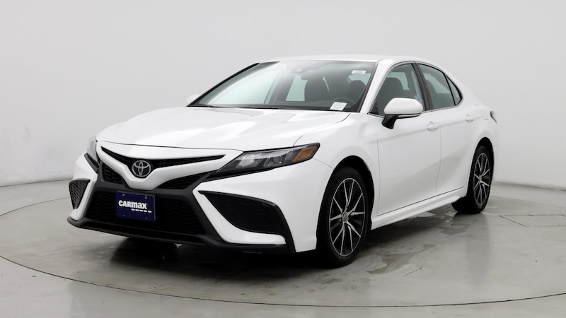 2024 Toyota Camry SE 4