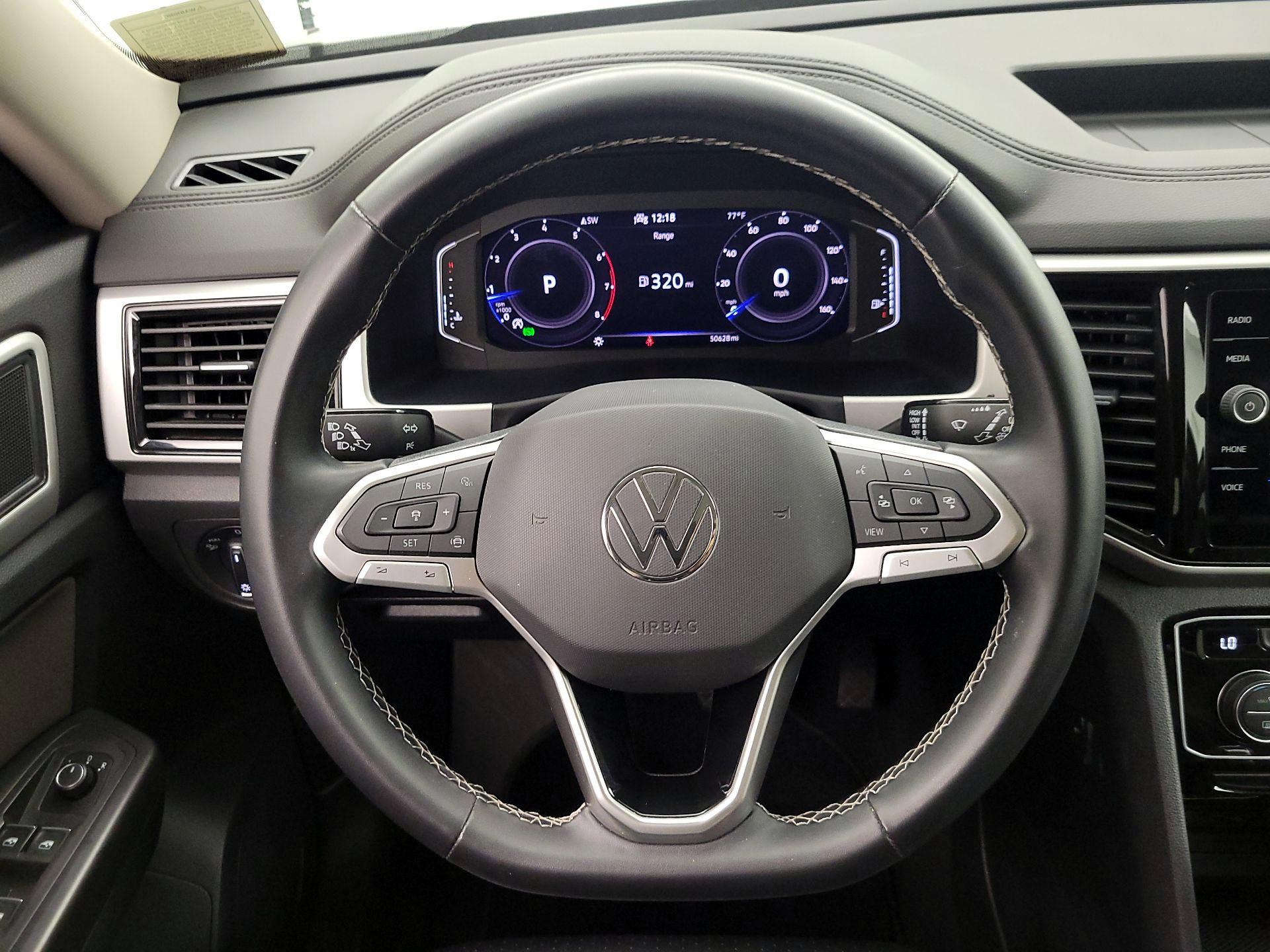 Thumbnail: 2022 Volkswagen Atlas - 10