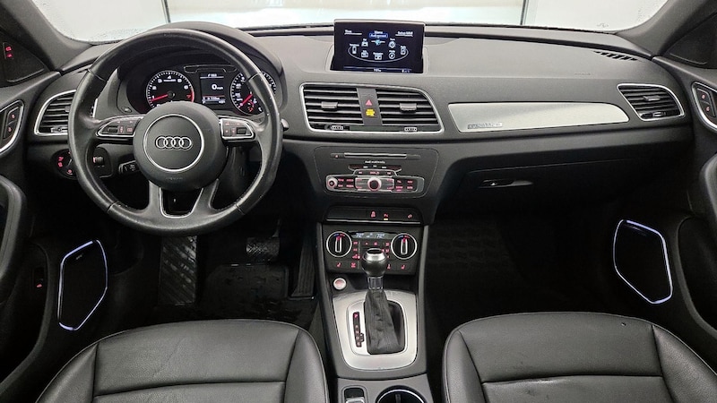 2016 Audi Q3 Prestige 9