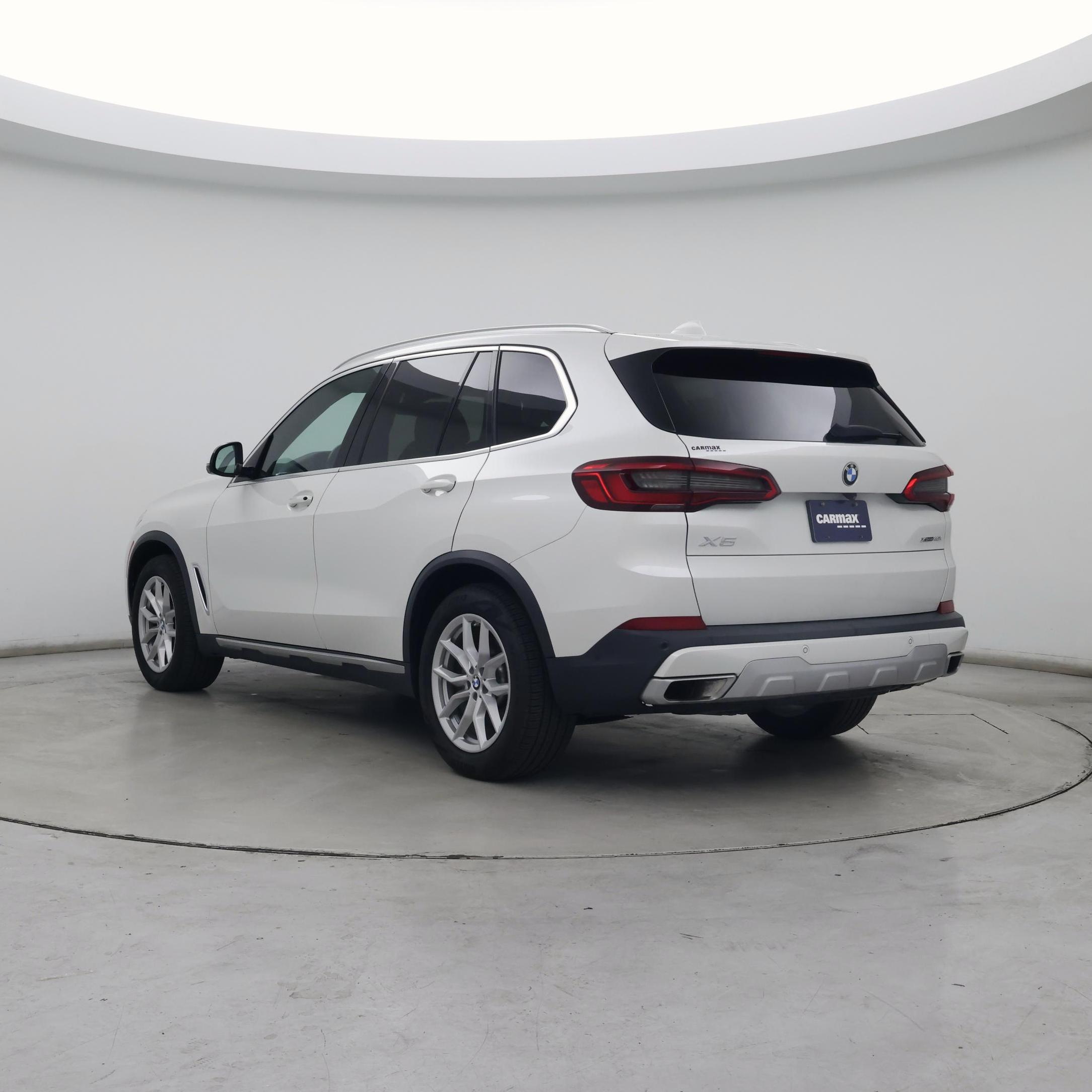 Thumbnail: 2020 BMW X5 - 2