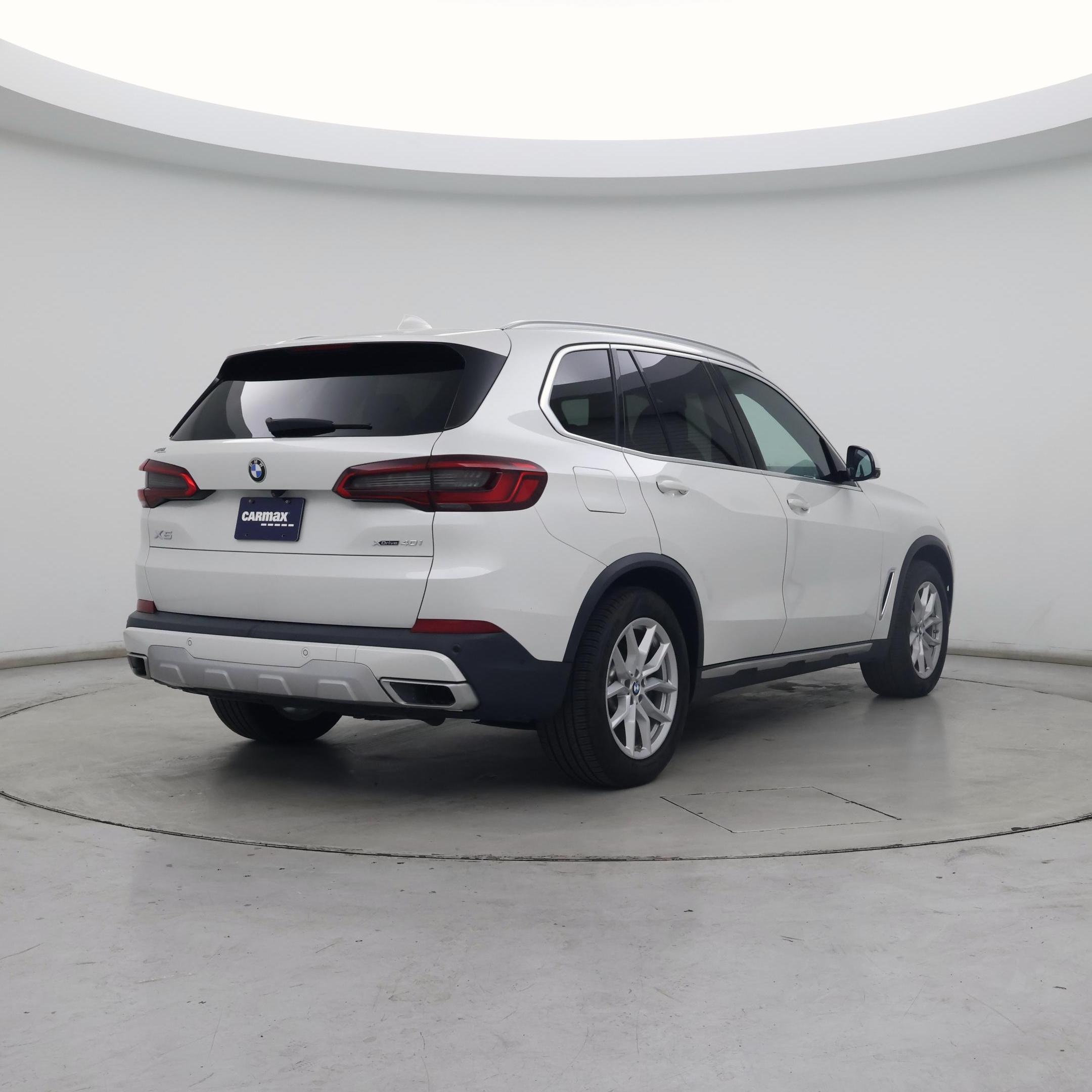 Thumbnail: 2020 BMW X5 - 8