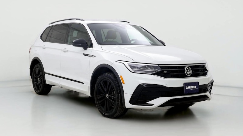 2022 Volkswagen Tiguan SE R-Line Black Hero Image