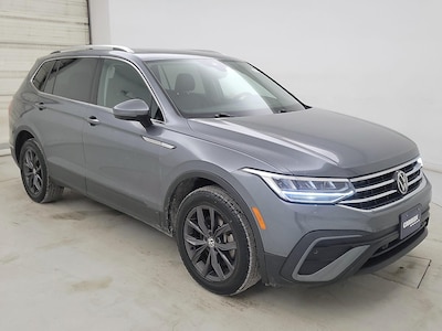 2022 Volkswagen Tiguan SE -
                Westborough, MA